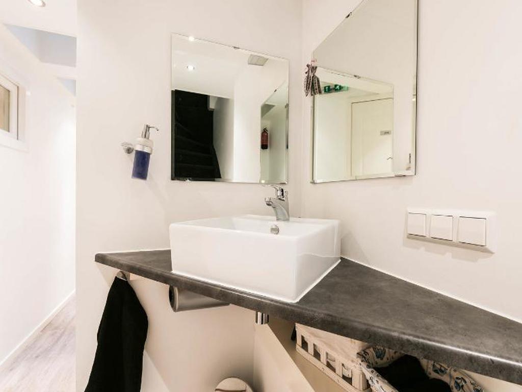 Lovely Canal Apartment أمستردام المظهر الخارجي الصورة